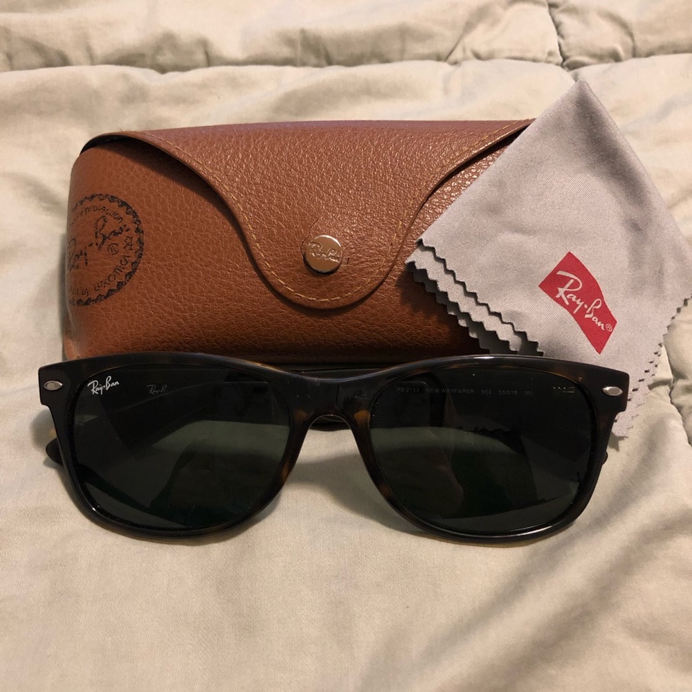 Brown Ray-Ban Sunglasses with case! Rayban
